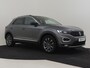 Volkswagen T-Roc 1.5 TSI Sport 150 pk DSG/AUTO | Dodehoekdetectie | Navigatie | Adaptief cruise control | Camera achter | 17"LMV
