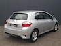 Toyota Auris 1.8 Full Hybrid Aspiration / NAVI / LAGE KM STAND