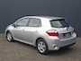Toyota Auris 1.8 Full Hybrid Aspiration / NAVI / LAGE KM STAND