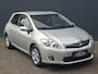 Toyota Auris 1.8 Full Hybrid Aspiration / NAVI / LAGE KM STAND