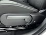 Hyundai Kona Electric Comfort Smart 65.4 kWh | Warmtepomp | Stoel + stuurverwarming | V2L | Bluelink app | Navigatie | Camera | Adaptive cruise control
