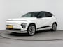Hyundai Kona Electric Comfort Smart 65.4 kWh | Warmtepomp | Stoel + stuurverwarming | V2L | Bluelink app | Navigatie | Camera | Adaptive cruise control