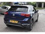 Volkswagen T-Roc 1.0 TSI Style Business 100% Dealer onderhouden | Carplay Navigatie | BSM | 12 mnd BOVAG garantie | Whatsapp 06-53188999