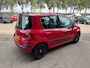 Renault Modus 1.6-16V Expression. Airco ! Parkeer sensoren achter !