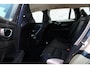 Volvo V60 2.0 B3 Momentum Advantage | Achteropkomend verkeer waarschuwing | Apple Carplay & Android Auto | Autonomous Emergency Braking | Bots herkenning en activatie | Electronic climate controle | Navigatiesysteem full map + hard disk | Rijstrooksensor met correctie