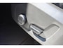 Volvo V60 2.0 B3 Momentum Advantage | Achteropkomend verkeer waarschuwing | Apple Carplay & Android Auto | Autonomous Emergency Braking | Bots herkenning en activatie | Electronic climate controle | Navigatiesysteem full map + hard disk | Rijstrooksensor met correctie