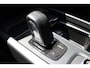 Volvo V60 2.0 B3 Momentum Advantage | Achteropkomend verkeer waarschuwing | Apple Carplay & Android Auto | Autonomous Emergency Braking | Bots herkenning en activatie | Electronic climate controle | Navigatiesysteem full map + hard disk | Rijstrooksensor met correctie