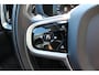 Volvo V60 2.0 B3 Momentum Advantage | Achteropkomend verkeer waarschuwing | Apple Carplay & Android Auto | Autonomous Emergency Braking | Bots herkenning en activatie | Electronic climate controle | Navigatiesysteem full map + hard disk | Rijstrooksensor met correctie