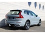 Volvo XC60 2.0 T6 Plug-in hybrid AWD Plus Dark | Achterbank verwarmd | Apple Carplay & Android Auto | Bluetooth telefoonvoorbereiding | Buitenspiegels elektrisch inklapbaar | Cruise control adaptief met Stop&Go en stuurhulp | Electronic climate controle | Elektrisch glazen panorama-dak | Rijstrooksensor met correctie