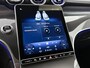 Mercedes-Benz GLC 300e 4MATIC Business Solution AMG | Advanced plus | Nightpakket | Parkeerpakket met achteruitcamera | Trekhaak | Middenconsole metaalstructuur | 19” vijfspaaks lichtmetalen AMG-velgen | URBAN GUARD Plus | Warmtewerend, donkergetint glas |
