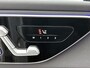 Mercedes-Benz GLC 300e 4MATIC Business Solution AMG | Advanced plus | Nightpakket | Parkeerpakket met achteruitcamera | Trekhaak | Middenconsole metaalstructuur | 19” vijfspaaks lichtmetalen AMG-velgen | URBAN GUARD Plus | Warmtewerend, donkergetint glas |
