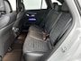 Mercedes-Benz GLC 300e 4MATIC Business Solution AMG | Advanced plus | Nightpakket | Parkeerpakket met achteruitcamera | Trekhaak | Middenconsole metaalstructuur | 19” vijfspaaks lichtmetalen AMG-velgen | URBAN GUARD Plus | Warmtewerend, donkergetint glas |