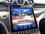 Mercedes-Benz GLC 300e 4MATIC Business Solution AMG | Advanced plus | Nightpakket | Parkeerpakket met achteruitcamera | Trekhaak | Middenconsole metaalstructuur | 19” vijfspaaks lichtmetalen AMG-velgen | URBAN GUARD Plus | Warmtewerend, donkergetint glas |