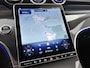 Mercedes-Benz GLC 300e 4MATIC Business Solution AMG | Advanced plus | Nightpakket | Parkeerpakket met achteruitcamera | Trekhaak | Middenconsole metaalstructuur | 19” vijfspaaks lichtmetalen AMG-velgen | URBAN GUARD Plus | Warmtewerend, donkergetint glas |