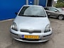 Toyota Yaris 1.3-16V VVT-i Sol