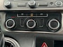 Volkswagen Transporter 2.0 TDI L2H1 Org NL Dub Cabine 6 Pers Automaat Leer Trekhaak Volledige onderhoud historie aanwezig.