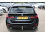 BMW 3-Serie Touring 320e High Executive LEDER NAVI CARPLAY TREKHAAK