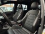 Volkswagen Golf 2.0 TSI GTI / pano / Keyless /