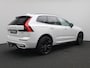 Volvo XC60 2.0 T6 Plug-in hybrid AWD Plus Black Edition 336PK Panoramadak, Trekhaak, 21" LM Velgen, 360gr. Camera, Head-Up Display, Elektr. Achterklep, Keyless, Memorystoel