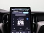 Volvo XC60 2.0 T6 Plug-in hybrid AWD Plus Black Edition 336PK Panoramadak, Trekhaak, 21" LM Velgen, 360gr. Camera, Head-Up Display, Elektr. Achterklep, Keyless, Memorystoel