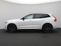 Volvo XC60 2.0 T6 Plug-in hybrid AWD Plus Black Edition 336PK Panoramadak, Trekhaak, 21" LM Velgen, 360gr. Camera, Head-Up Display, Elektr. Achterklep, Keyless, Memorystoel