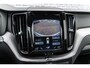 Volvo XC60 2.0 T5 AWD R-Design | Nappaleder | Stoelventilatie | Achteruitrijcamera | Parkeersensoren | Head-up Display | Eletkrisch Verstelbare Voorstoelen | Navigatie | Apple Carplay | Android Auto | Lichtmetalen Velgen 21 inch