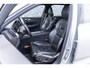 Volvo XC60 2.0 T5 AWD R-Design | Nappaleder | Stoelventilatie | Achteruitrijcamera | Parkeersensoren | Head-up Display | Eletkrisch Verstelbare Voorstoelen | Navigatie | Apple Carplay | Android Auto | Lichtmetalen Velgen 21 inch