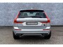 Volvo XC60 2.0 T5 AWD R-Design | Nappaleder | Stoelventilatie | Achteruitrijcamera | Parkeersensoren | Head-up Display | Eletkrisch Verstelbare Voorstoelen | Navigatie | Apple Carplay | Android Auto | Lichtmetalen Velgen 21 inch