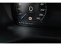 Volvo XC60 2.0 T5 AWD R-Design | Nappaleder | Stoelventilatie | Achteruitrijcamera | Parkeersensoren | Head-up Display | Eletkrisch Verstelbare Voorstoelen | Navigatie | Apple Carplay | Android Auto | Lichtmetalen Velgen 21 inch