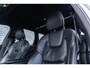 Volvo XC60 2.0 T5 AWD R-Design | Nappaleder | Stoelventilatie | Achteruitrijcamera | Parkeersensoren | Head-up Display | Eletkrisch Verstelbare Voorstoelen | Navigatie | Apple Carplay | Android Auto | Lichtmetalen Velgen 21 inch