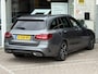 Mercedes-Benz C-klasse Estate 300 e Business Solution AMG | NAP | Panoramadak | Trekhaak afneembaar | Navigatie | 360 graden Camera | Stoelverarming |