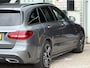 Mercedes-Benz C-klasse Estate 300 e Business Solution AMG | NAP | Panoramadak | Trekhaak afneembaar | Navigatie | 360 graden Camera | Stoelverarming |