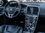 Volvo XC60 2.0 T5 FWD R-DESIGN | PANORAMA | STUUR / STOELVERWARM | CAMERA | MEMORY SEATS | LANE ASSIST | TREKHAAK | ADAPTIEF|LEDER