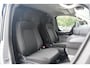 Ford E-Transit Custom 320 L1H1 Limited 71 kWh 218pk - Stoel + Stoel - Keyless - Stoelverwarming - Camera - Carplay - Rijklaar