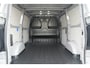 Ford E-Transit Custom 320 L1H1 Limited 71 kWh 218pk - Stoel + Stoel - Keyless - Stoelverwarming - Camera - Carplay - Rijklaar