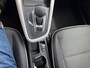 Renault Captur 1.6 E-Tech Plug-in Hybrid 160 Edition One / Airco / Achteruitrij Camera / afneembare trekhaak / Navi /