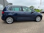 Volkswagen Golf Sportsvan 1.2 TSI Business Edition van 2de Eig met trekhaak en navigatie en App connect en cruise controle
