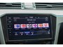 Volkswagen Passat Variant 1.5 TSI 150pk DSG R-Line Business + | Panoramadak | Achteruitrijcamera | Stoelverwarming