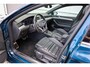 Volkswagen Passat Variant 1.5 TSI 150pk DSG R-Line Business + | Panoramadak | Achteruitrijcamera | Stoelverwarming