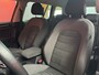 Volkswagen Golf 1.5 TSI Highline Business R  | Xenon | Automaat | Trekhaak | Navigatie
