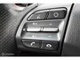 Hyundai Kona 1.6 GDI HEV Fashion Sport, Rosso Color Package, Trekhaak, Donker glas + zwarte hemel, Navi, App connect, Pdc voor + achter + camera, Cruise, Clima, Dode hoek detectie