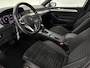 Volkswagen Passat 1.5 TSI Elegance Business R-Line | Virtual | IQ-Lights | Camera | Carplay | Cruise | LED | Keyless | NAP
