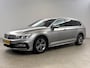 Volkswagen Passat 1.5 TSI Elegance Business R-Line | Virtual | IQ-Lights | Camera | Carplay | Cruise | LED | Keyless | NAP