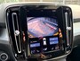 Volvo XC40 1.5 T2 Plus Dark | Achteruitrijcamera | Parkeersensoren | Harman Kardon Audio | Keyless Entry | Elektrische Achterklep | Elektrisch Verstelbare Voorstoelen | Stoelverwarming | Navigatie | Apple Carplay | Android Auto