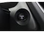 Toyota Corolla Cross Hybrid 180 Dynamic | Parkeersensoren | Trekhaak | Nieuw model | Verwarmde stoelen en stuur |
