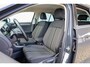Volkswagen T-Roc 1.5 TSI 150pk Style | Parkeersensoren | Trekhaak | Stoelverwarming