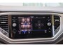 Volkswagen T-Roc 1.5 TSI 150pk Style | Parkeersensoren | Trekhaak | Stoelverwarming