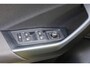 Volkswagen T-Roc 1.5 TSI 150pk Style | Parkeersensoren | Trekhaak | Stoelverwarming