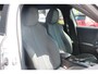 Peugeot e-2008 EV GT Avantage 54 kWh | Navi | Camera V+A | Ad. cruise | Keyless | DAB | LMV 17"|