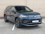 Volkswagen Tayron R-Line Edition 1.5 eHybrid 272 PK | Black style | 230v aansluiting | Trekhaak | Panoramadak | Navigatie | Led Matrix |